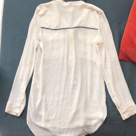 H&M longsleeve blouse - Picture 3 of 3